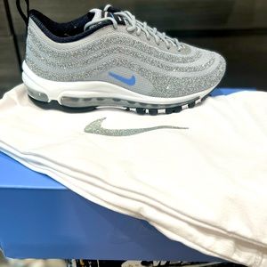 Rare find Nike Max w/ Swarovski crystals